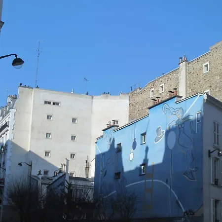 Apartment Friendly Budget-studio 35m2 Montmartre Paris